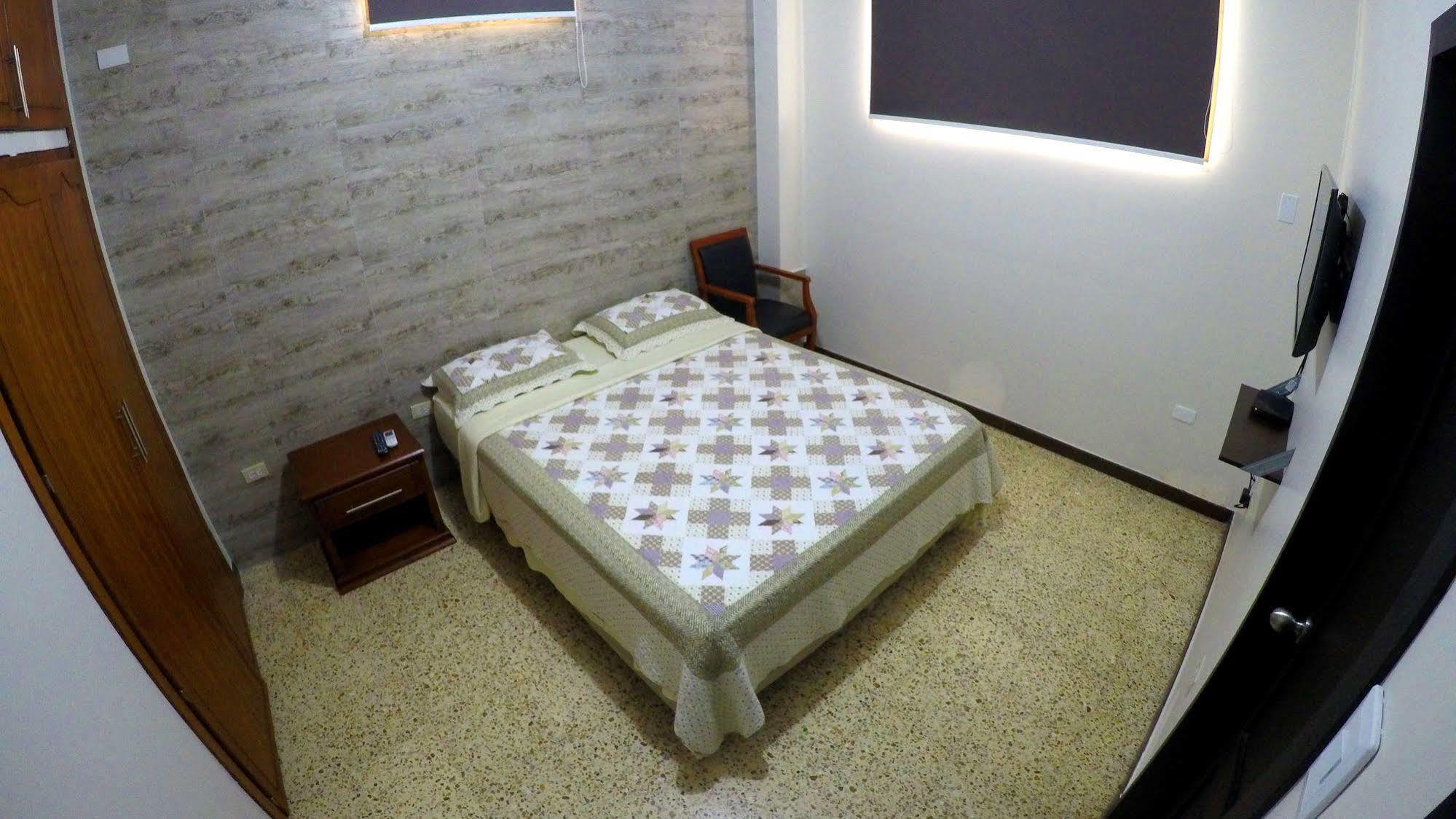 Dc Suites Aeropuerto Guayaquil Luaran gambar